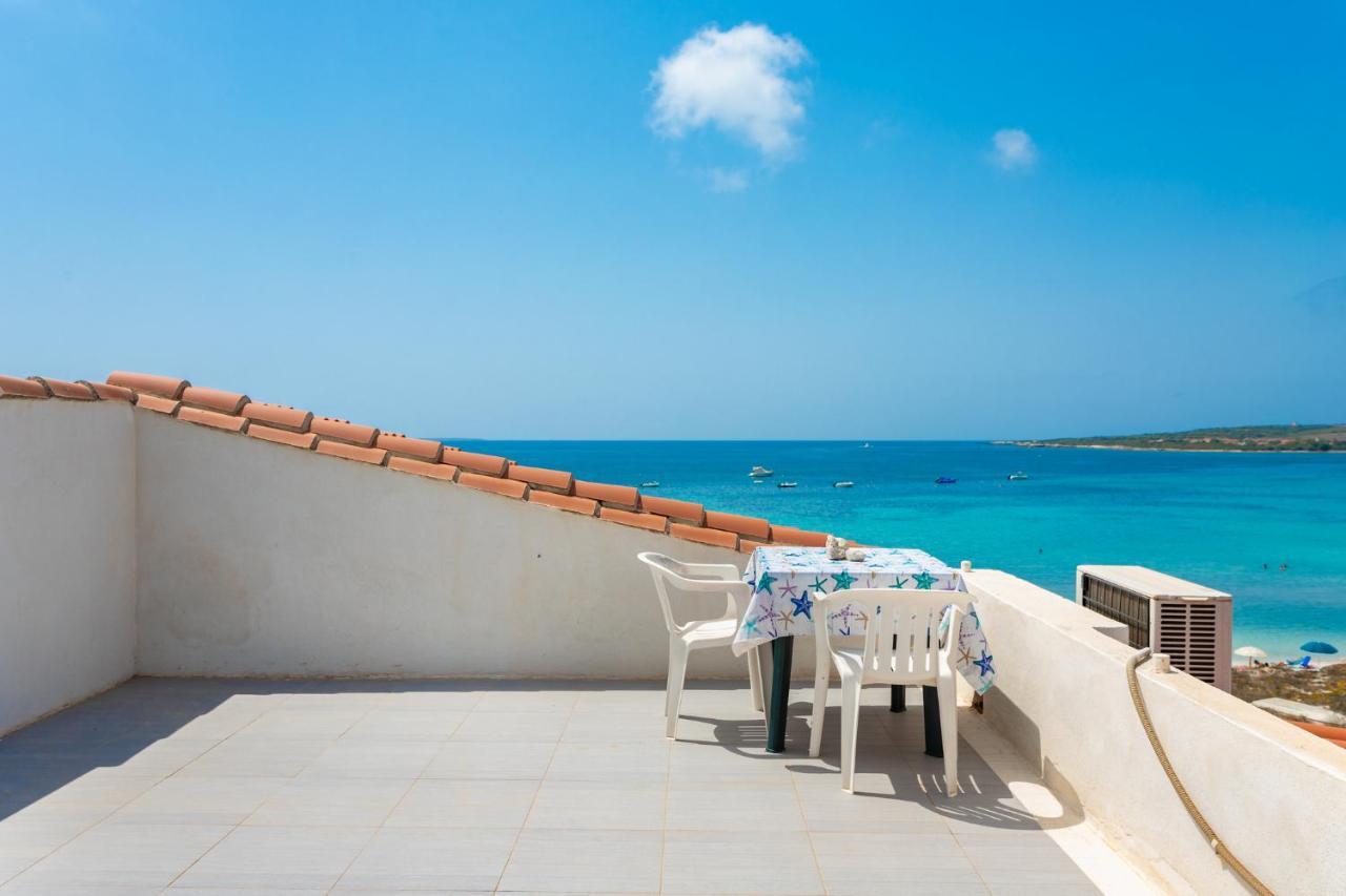 Appartamento Fronte Mare - Waterfront Apartment Putzu Idu Exterior foto