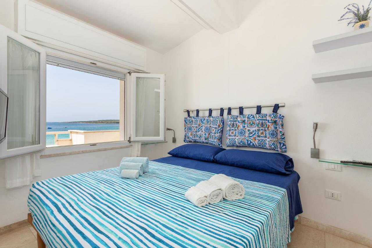 Appartamento Fronte Mare - Waterfront Apartment Putzu Idu Exterior foto